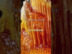 تغذية طبيعية مع حلاوة العسل الخام