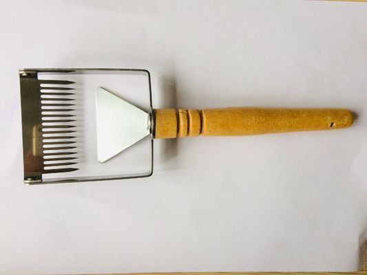 شراء بيستر 17 إبرة مقبض خشبي فتح الشوكة تصميم خاص أداة فتح للحصاد العسل التصنيع عبر الإنترنت